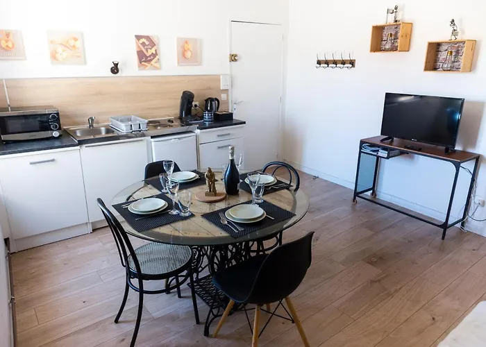 Escale A Epernay Appt 2/4 Pers Aux Bords De Marne